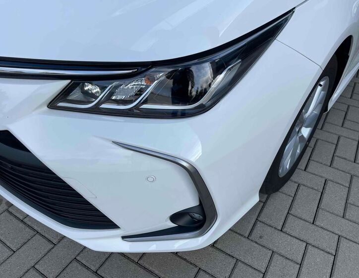 Toyota Corolla 10