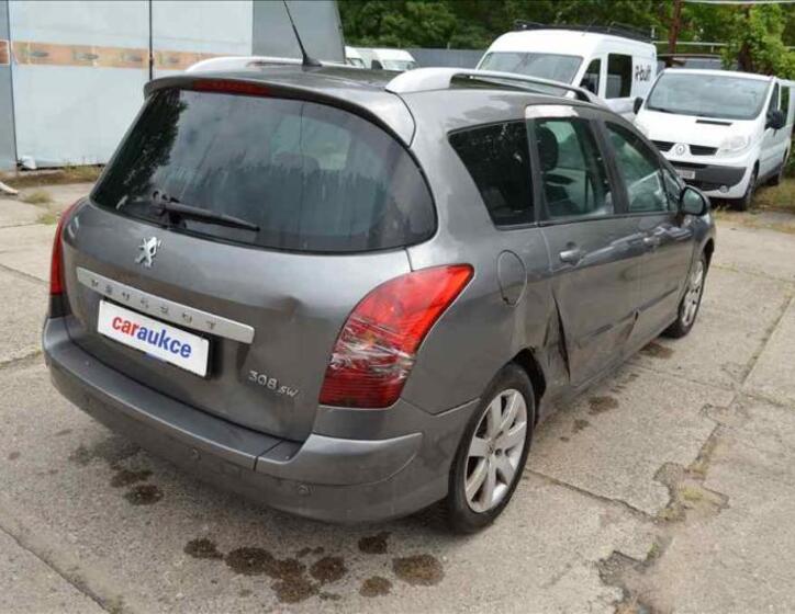 Peugeot 308 4