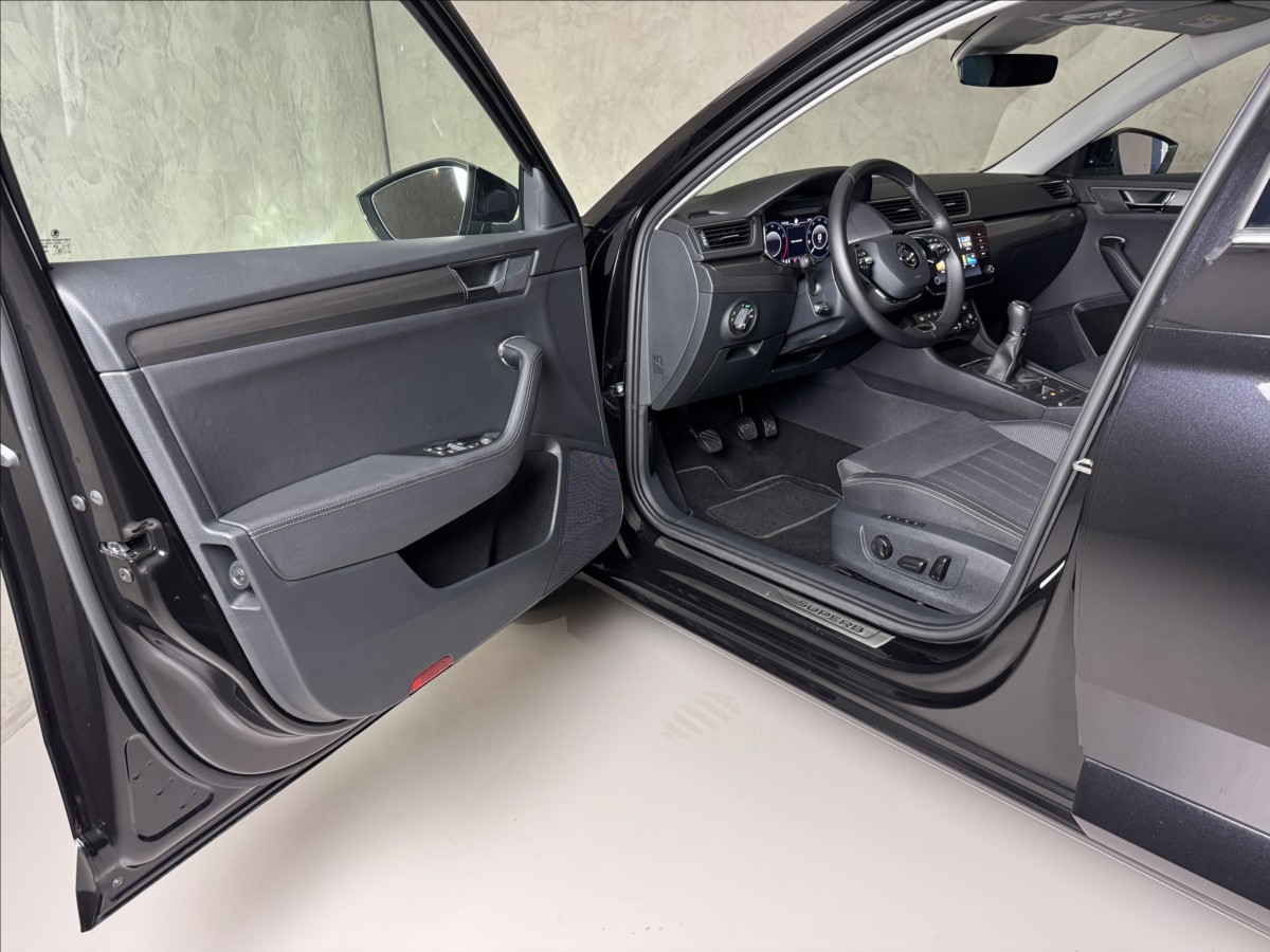 Škoda Superb
