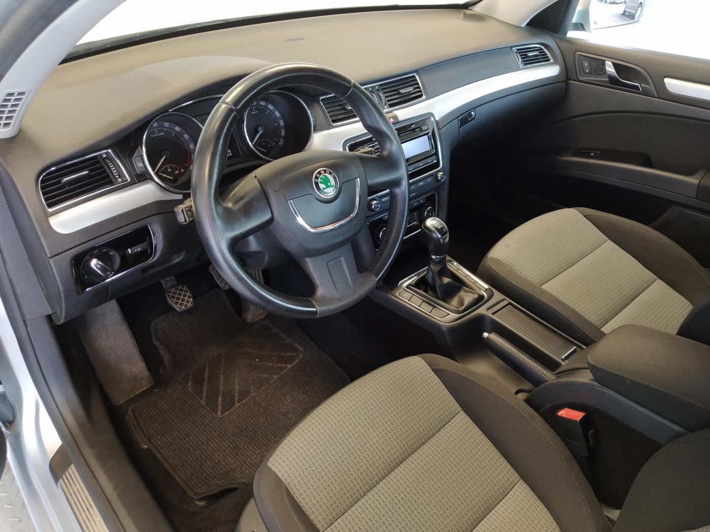 Škoda Superb