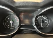 Alfa Romeo Stelvio 29