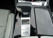 Audi A8 38