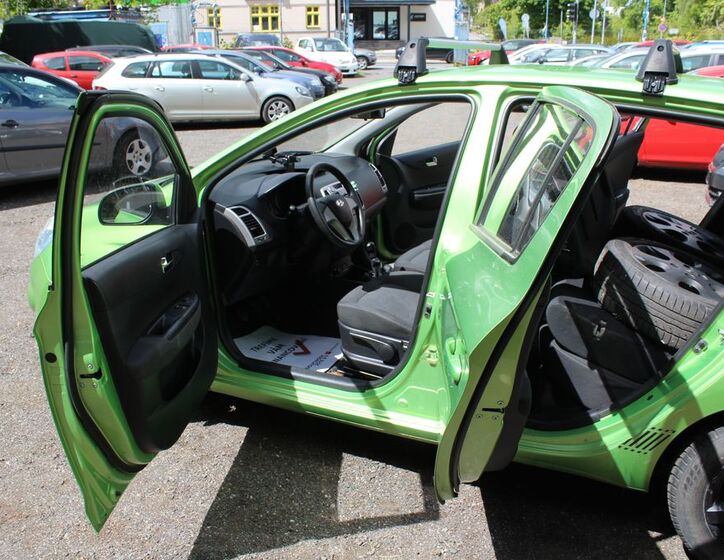 Hyundai i20 10