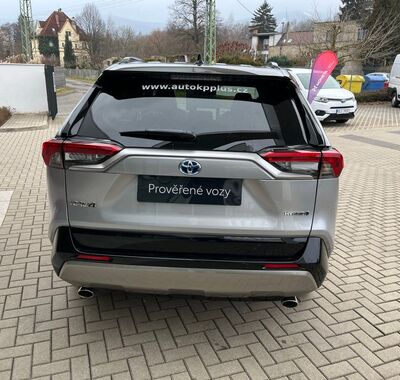 Toyota RAV4 5