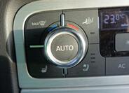 Volkswagen Touareg 5