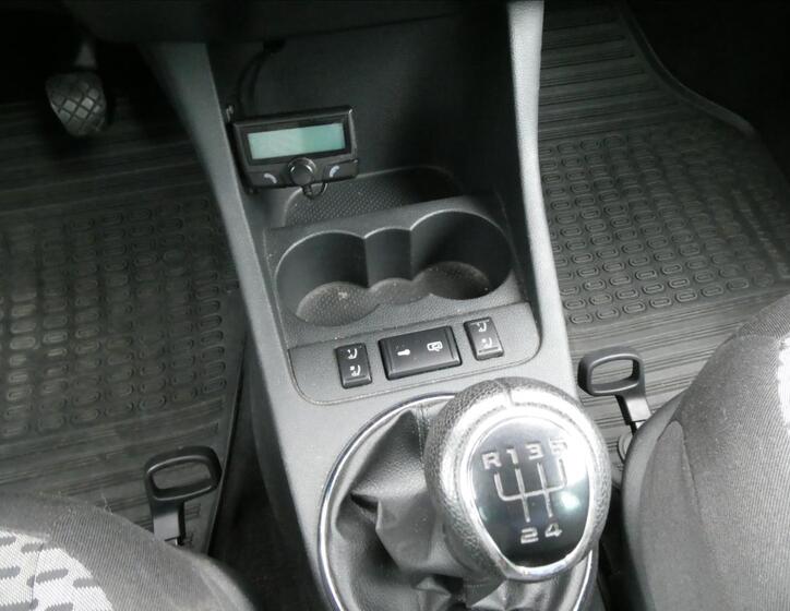 Škoda Roomster 32