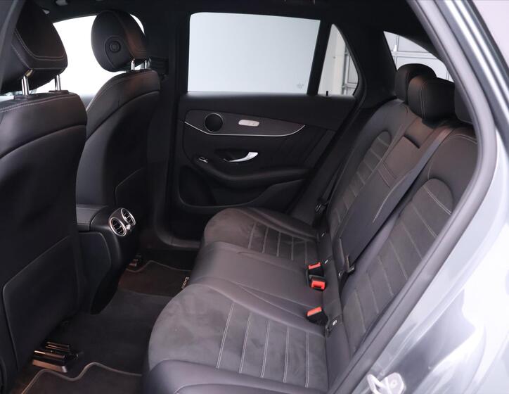 Mercedes-Benz GLC 17
