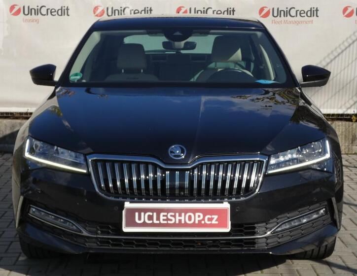 Škoda Superb 2