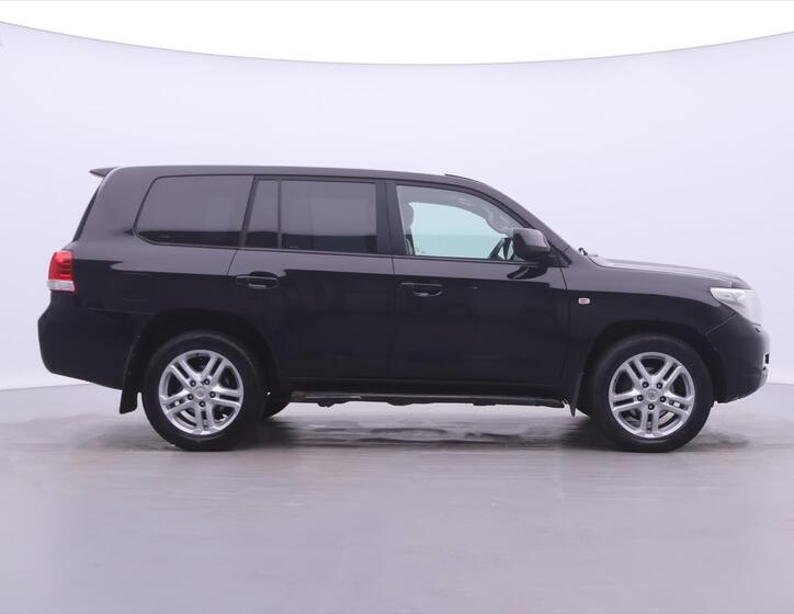 Toyota Land Cruiser 8