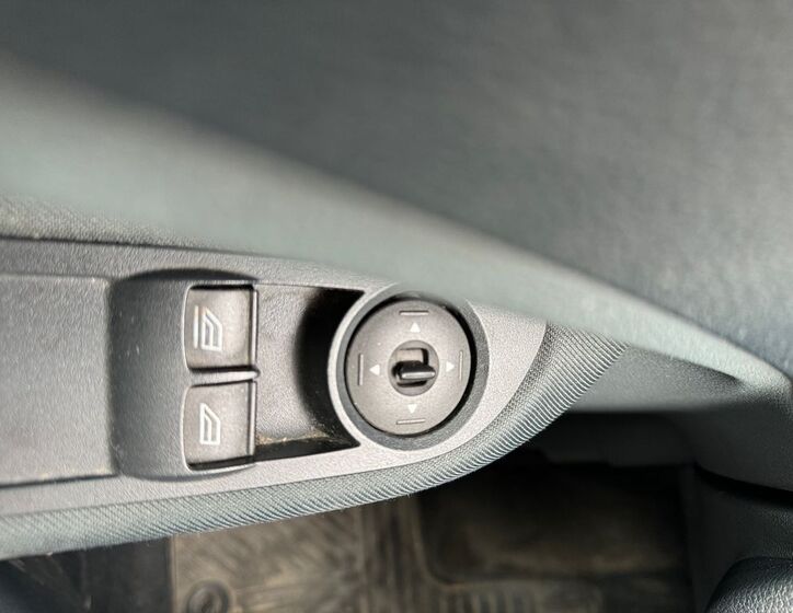 Ford C-MAX 14