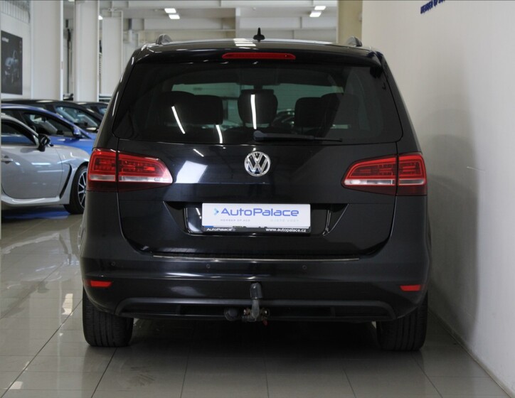 Volkswagen Sharan 4