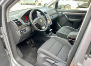Volkswagen Touran 11