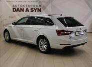 Škoda Superb 6
