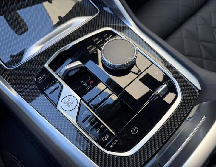 BMW X6 12