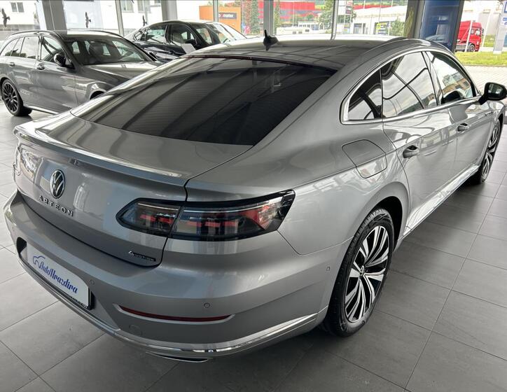 Volkswagen Arteon 6