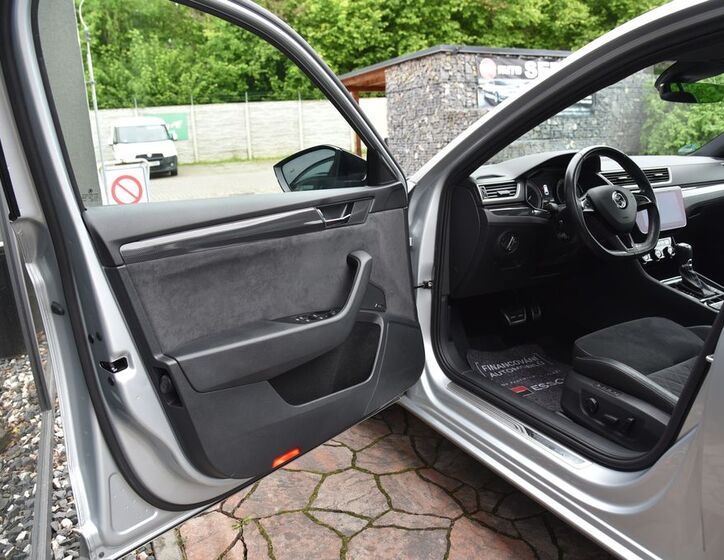 Škoda Superb 13