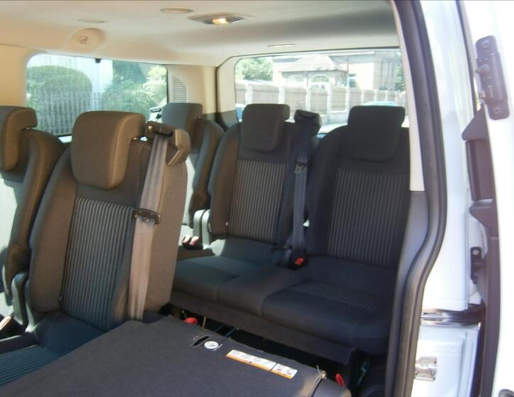 Ford Tourneo Custom 10