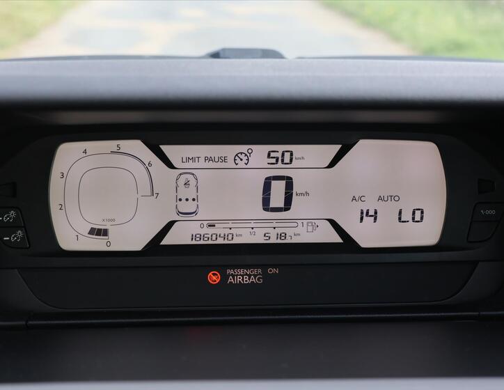 Citroën C4 Picasso 19
