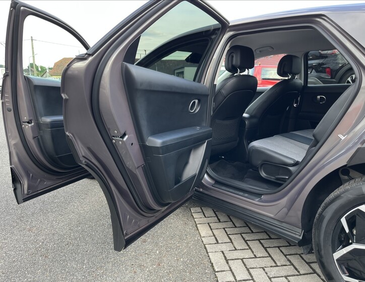 Hyundai IONIQ 48
