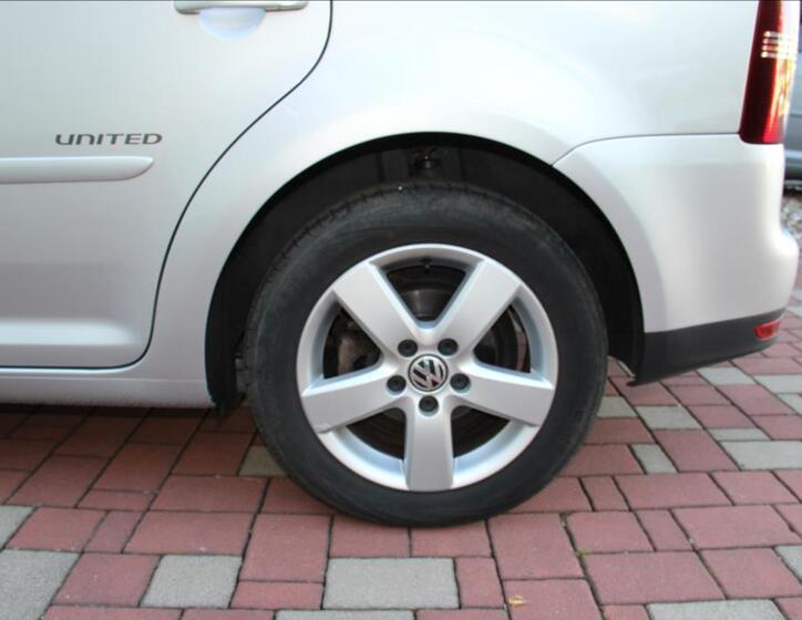 Volkswagen Touran 36