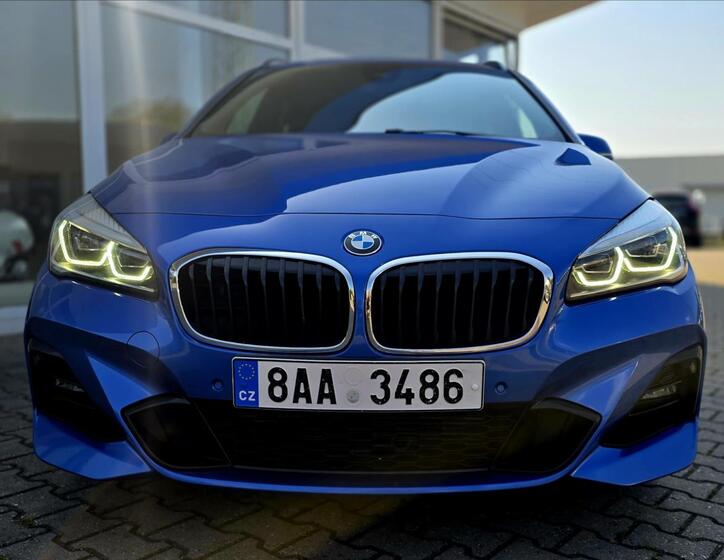 BMW Řada 2 4