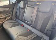 Peugeot 408 23
