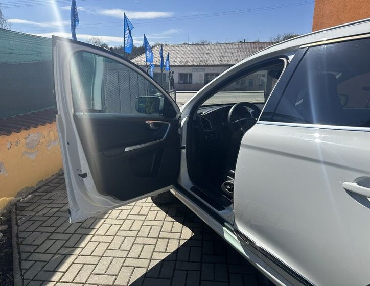 Volvo XC60 17