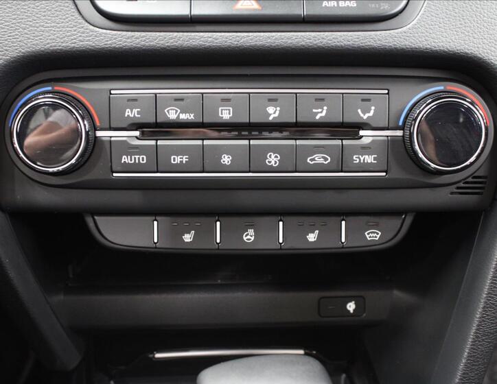 KIA ProCeed 26
