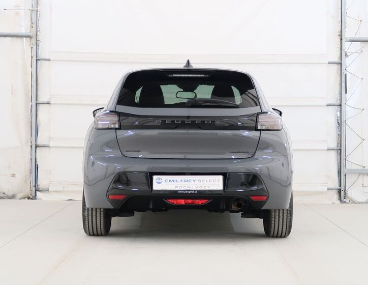Peugeot 208 7