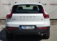 Volvo XC40 4