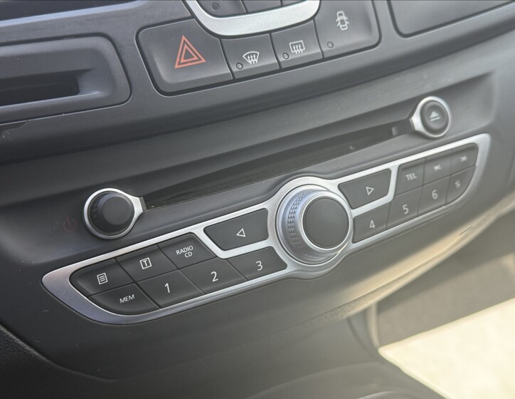 Renault Laguna 15