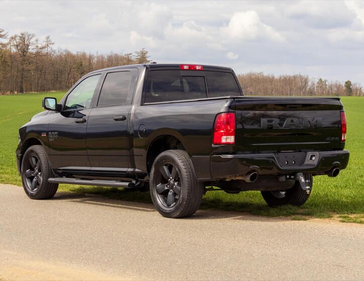 Dodge RAM 5
