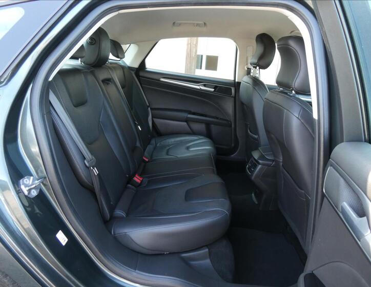Ford Mondeo 24