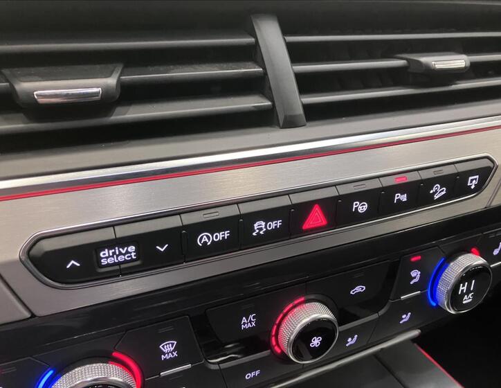 Audi Q7 34