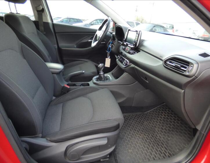 Hyundai i30 59