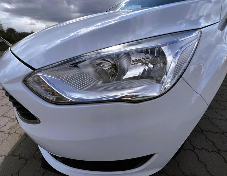 Ford Grand C-MAX 16