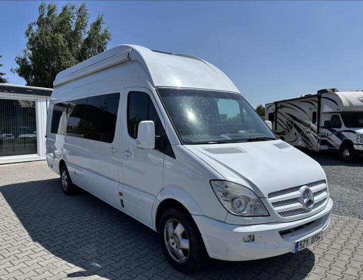 Mercedes-Benz Sprinter 3