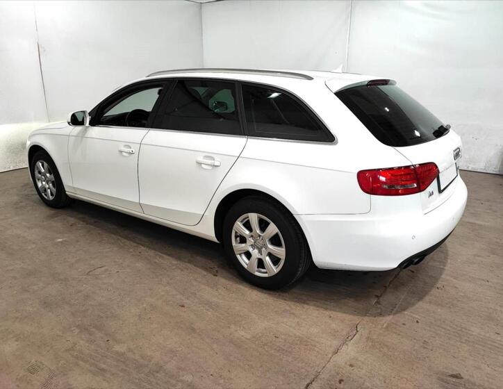 Audi A4 2