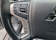 Mitsubishi Outlander 15