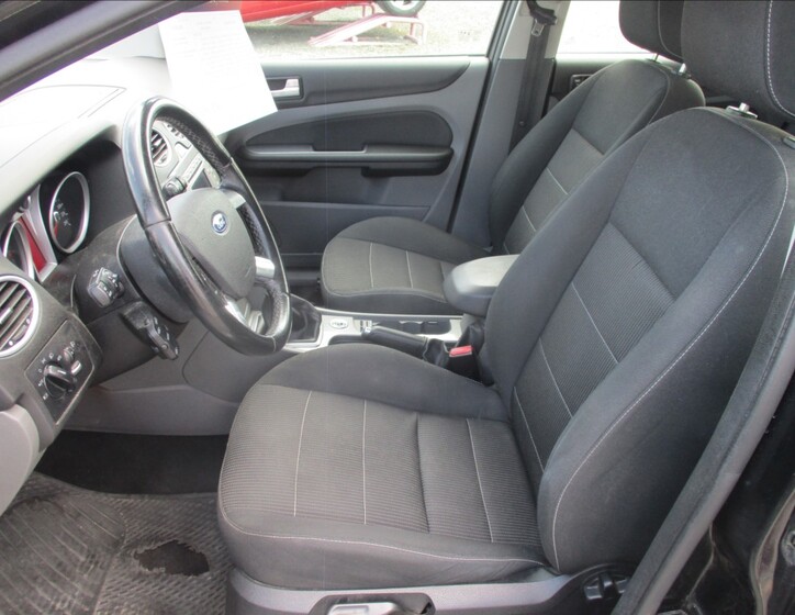 Ford Focus 15