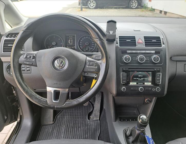 Volkswagen Touran 19
