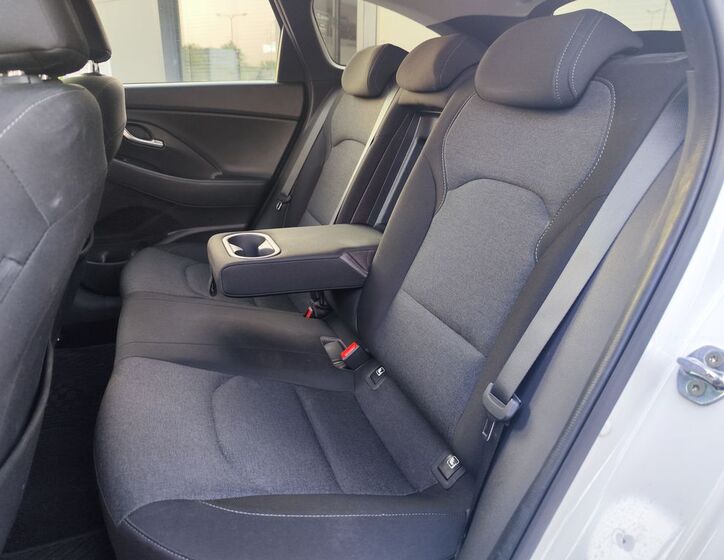 Hyundai i30 11