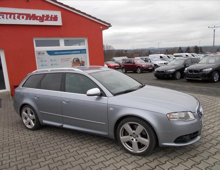 Audi S4 8