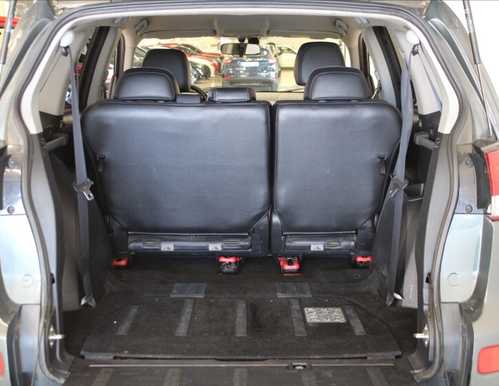 Citroën C-Crosser 21