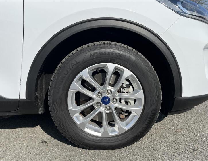 Ford Kuga 51