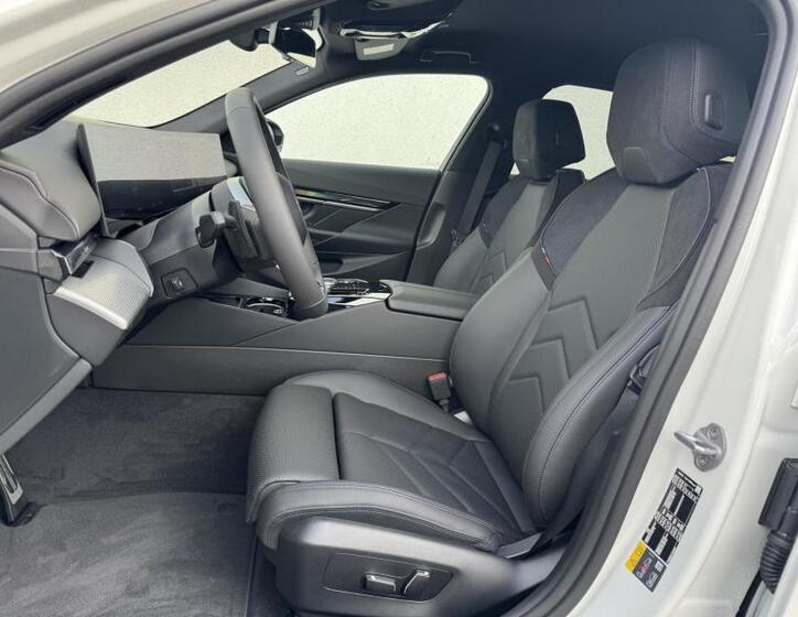 BMW i5 6