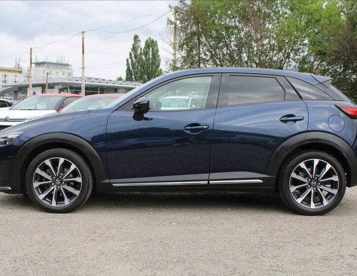 Mazda CX-3 8