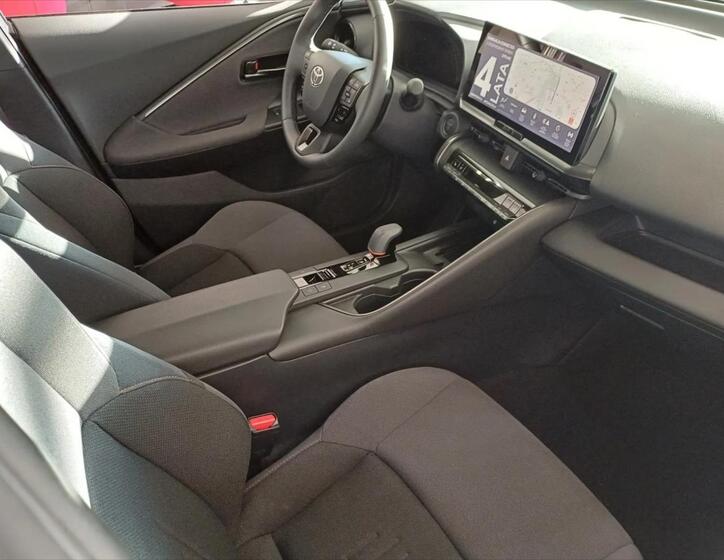 Toyota C-HR 5