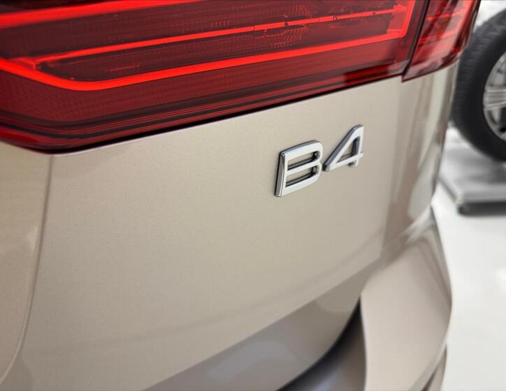 Volvo XC60 15