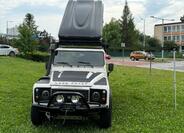 Land Rover Defender 6